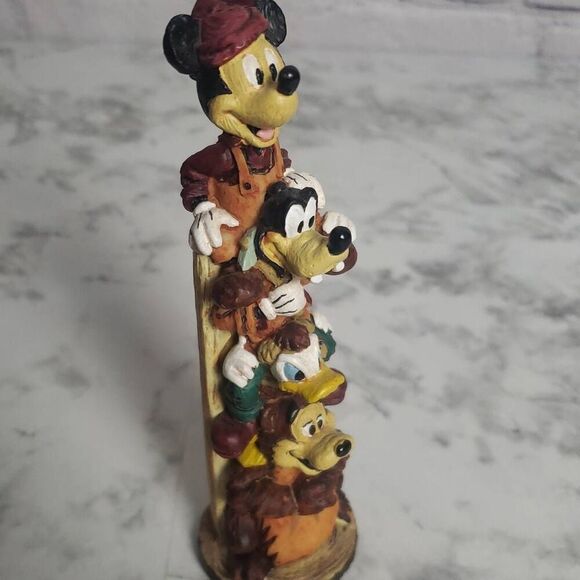 Disney Wilderness Lodge Totem Pole Picture Holder - Picture 3 of 8